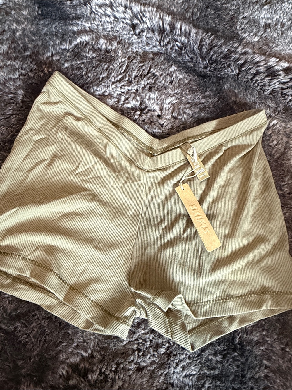 SKIMS Olive Ribbed V-Waist Bike Shorts
